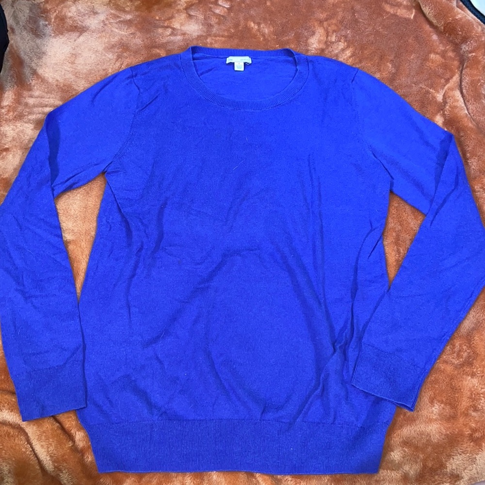 Gap Sweater